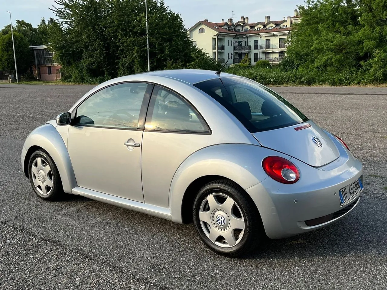 Volkswagen New Beetle 2007 photo 4
