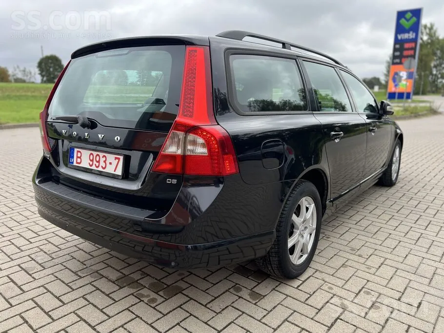 Volvo V70 2007 photo 5