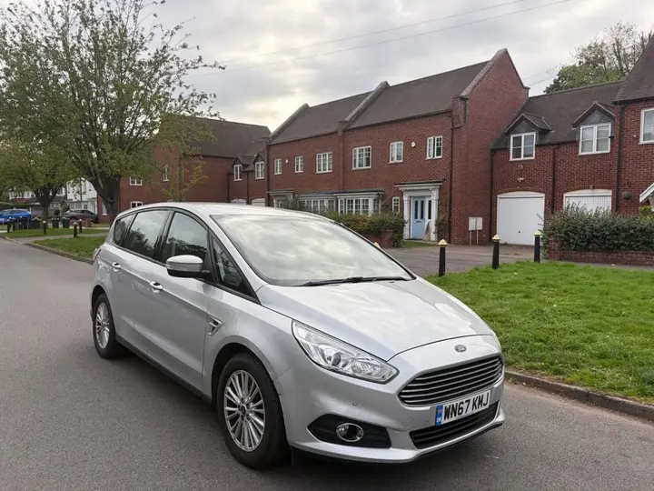 Ford S-Max