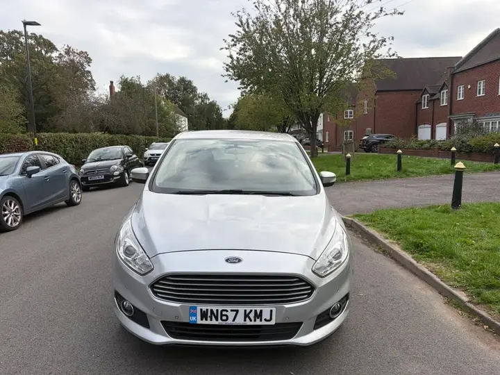 Ford S-Max 2017 photo 2