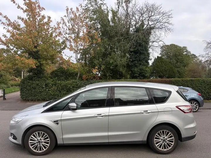 Ford S-Max 2017 photo 5
