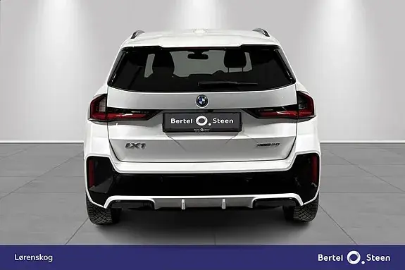 BMW Ix1 2025 photo 4