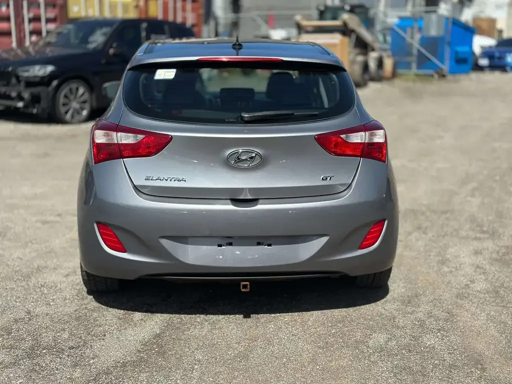 Hyundai Elantra 2013 photo 5