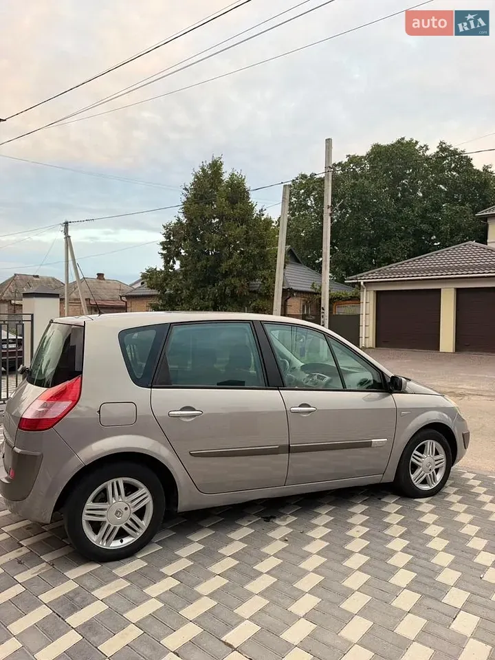 Renault Scenic 2004 photo 4