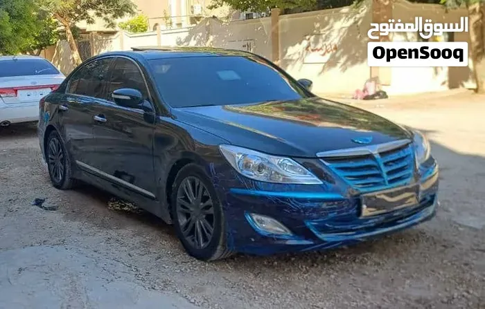 Genesis G80 2013 photo 2