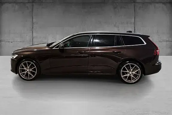 Volvo V60 2019 photo 3