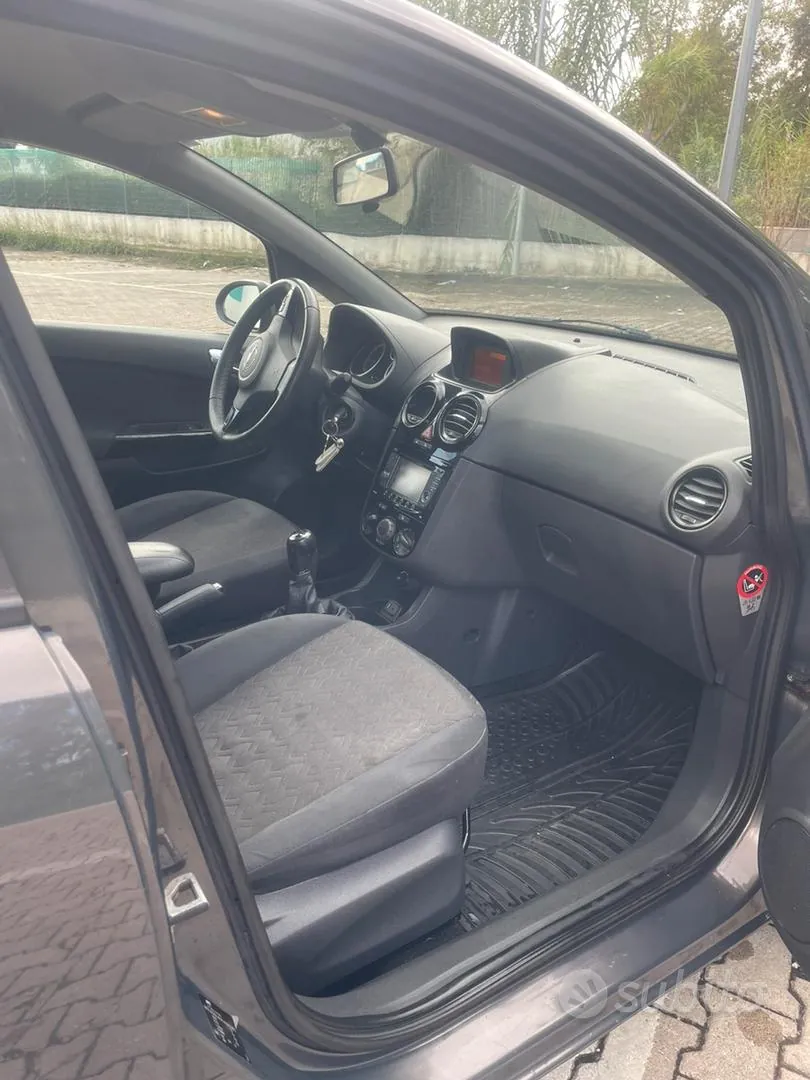 Opel Corsa 2014 photo 4