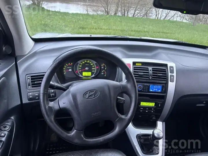 Hyundai Tucson 2007 photo 2