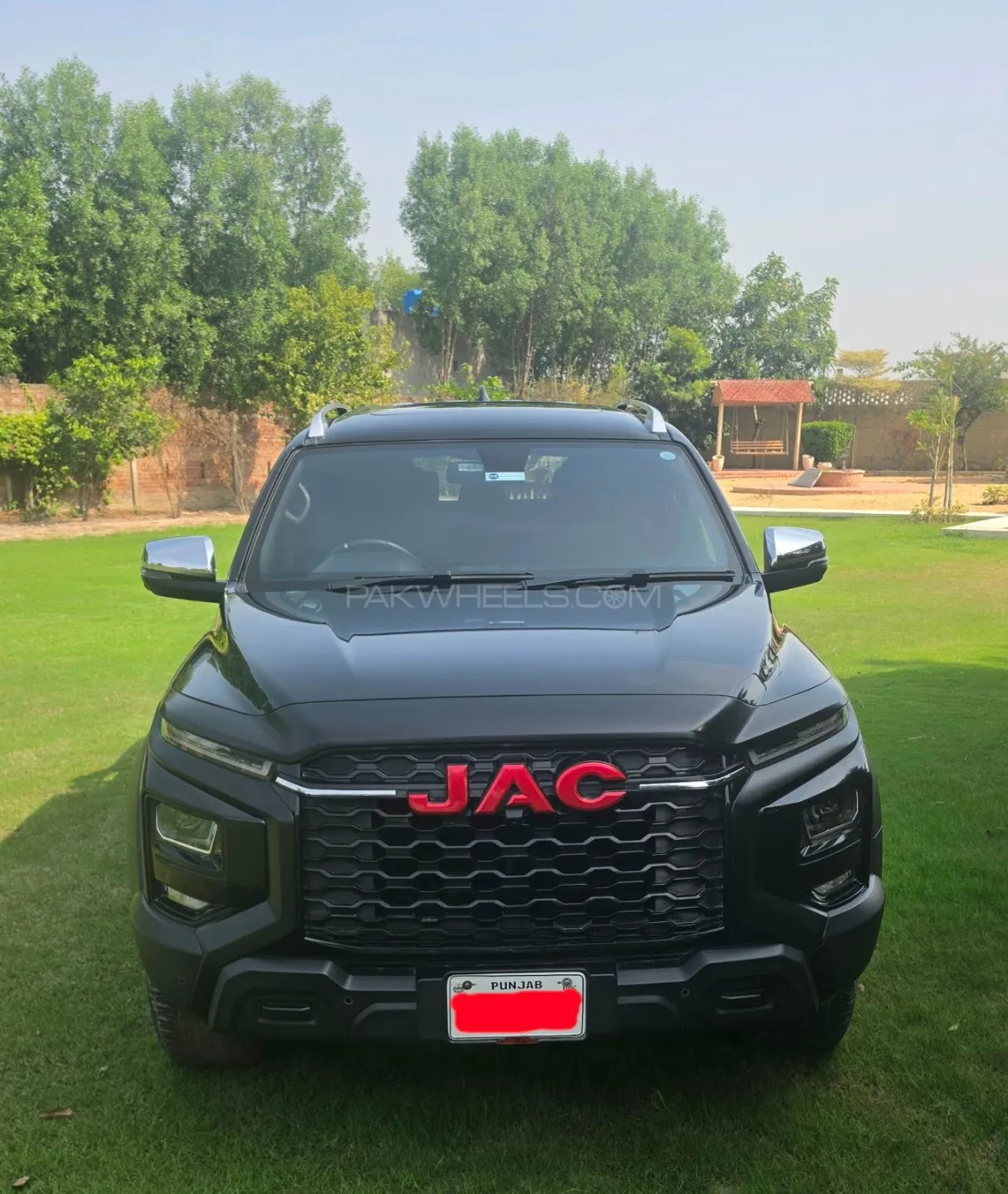 JAC T9