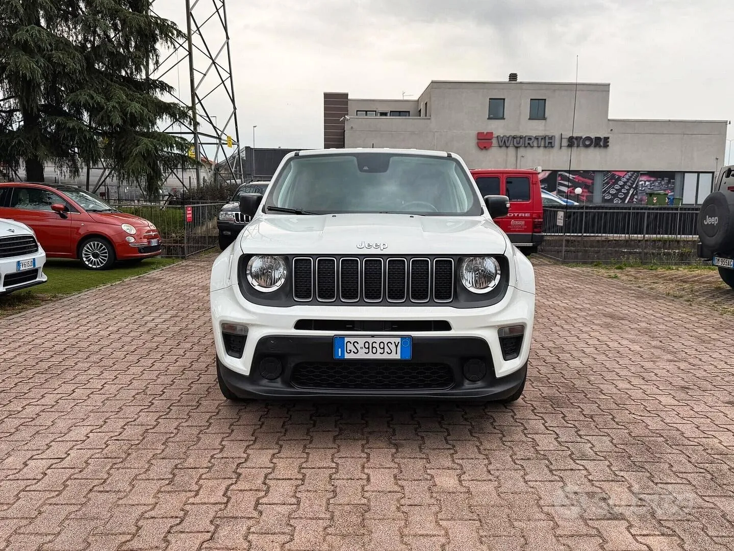 Jeep Renegade 2024 photo 2