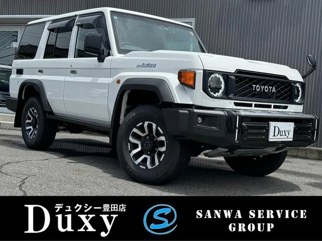Toyota Land Cruiser 70