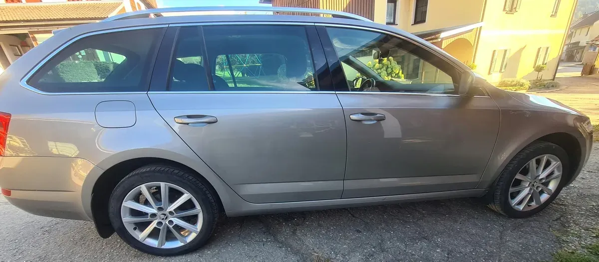 Skoda Octavia 2017 photo 3