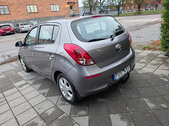 Hyundai I20 2013 photo 3