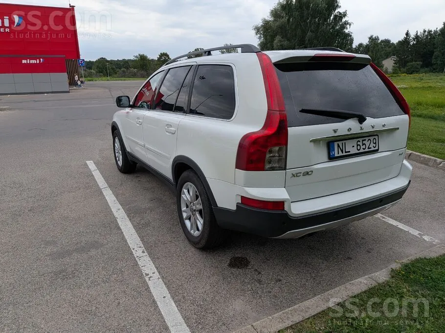 Volvo Xc90 2009 photo 2
