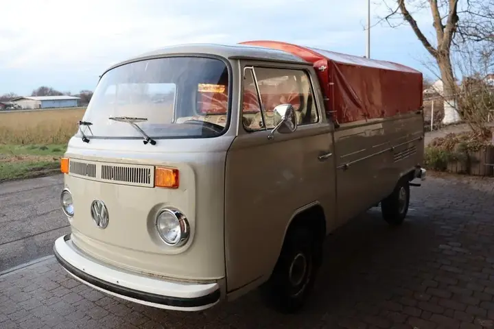 Volkswagen T2