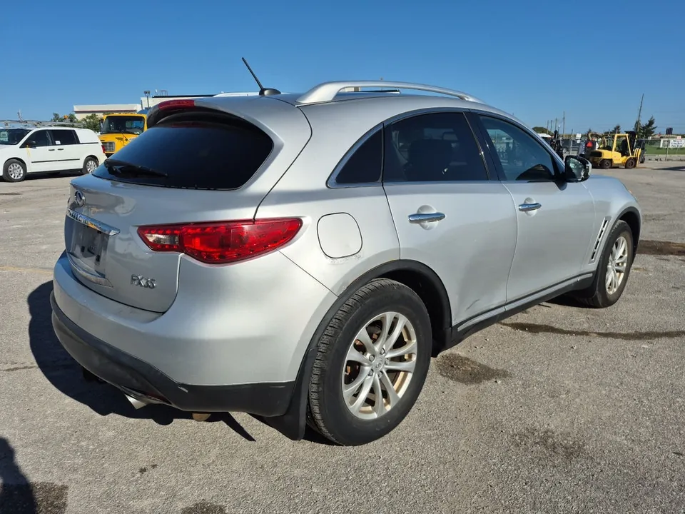 Infiniti Fx35 2010 photo 5