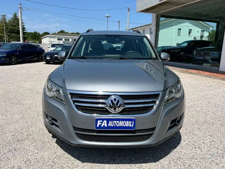 Volkswagen Tiguan 2010 photo 3