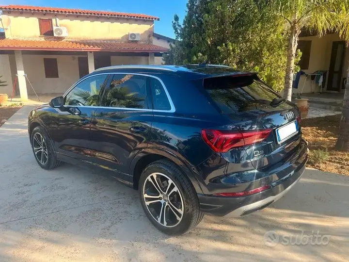 Audi Q3 2019 photo 3