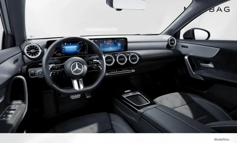 Mercedes-Benz A-Class 2025 photo 3