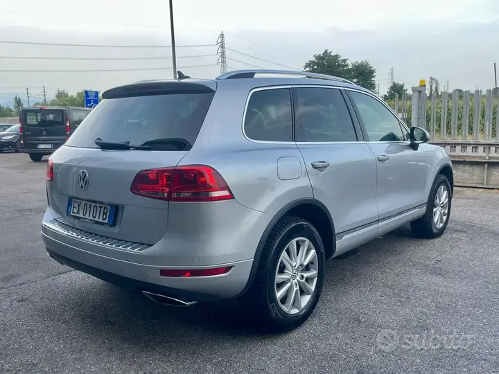 Volkswagen Touareg 2010 photo 5