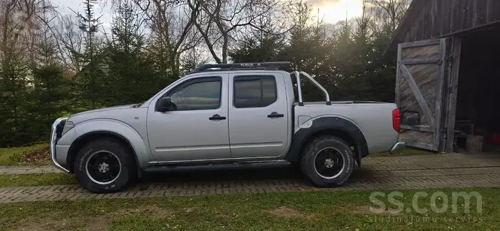 Nissan Navara 2006 photo 4