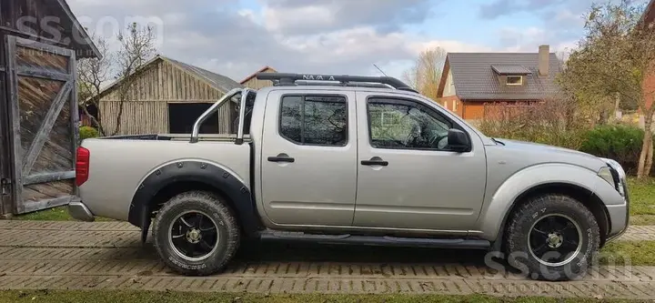 Nissan Navara 2006 photo 3