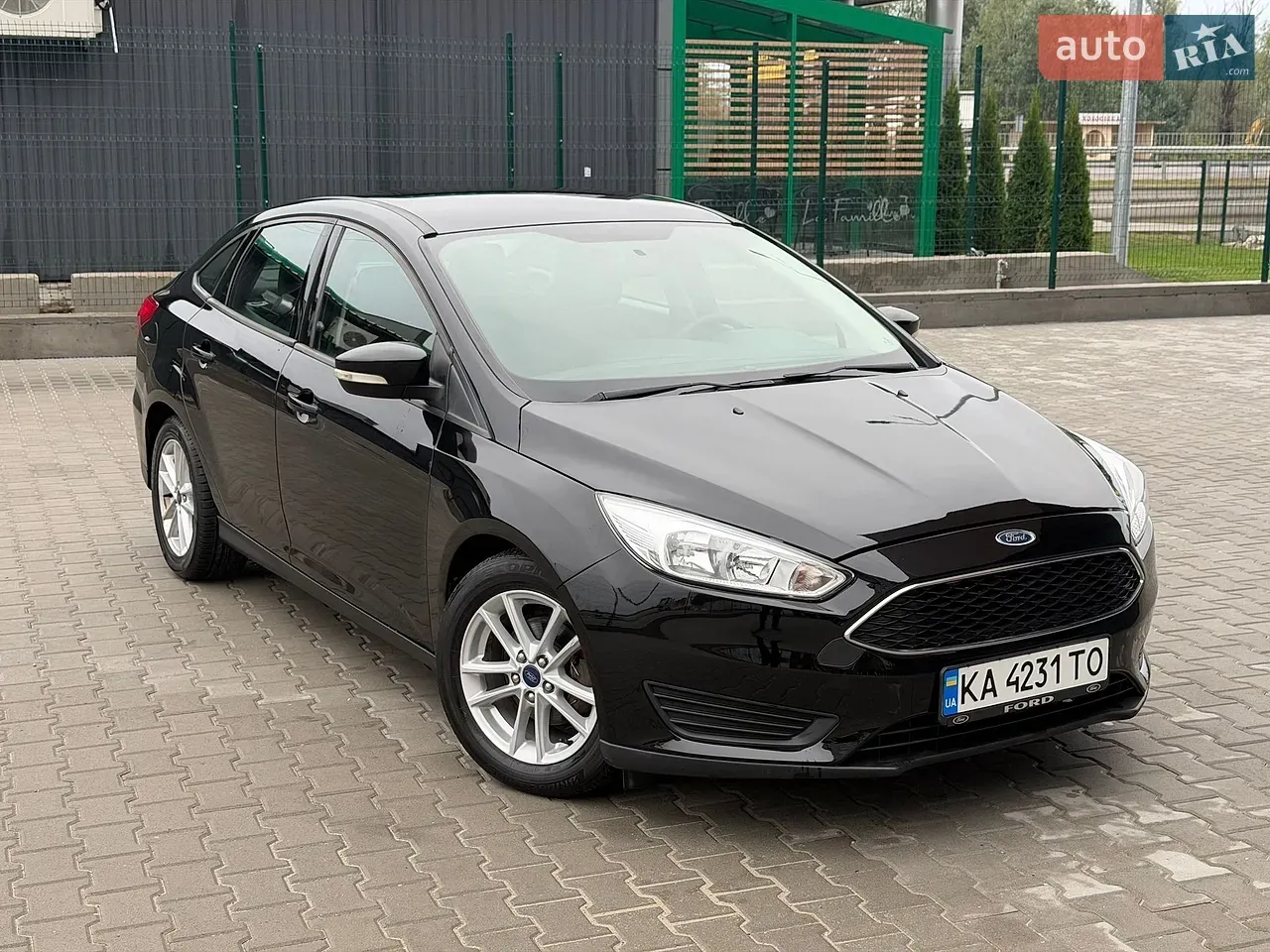Ford Focus 2017 photo 2