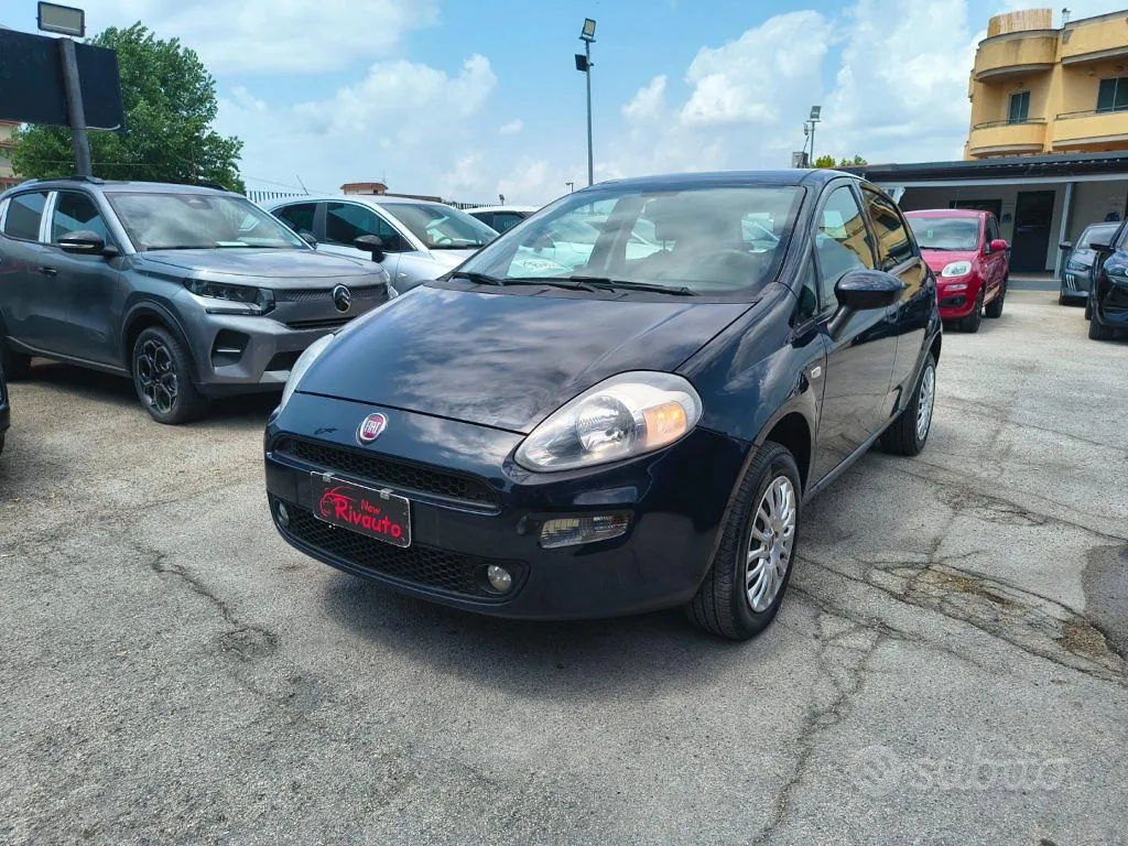 Fiat Punto 2016 photo 2