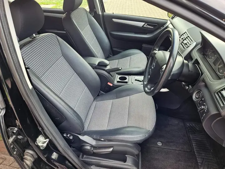 Mercedes-Benz A-Class 2008 photo 4