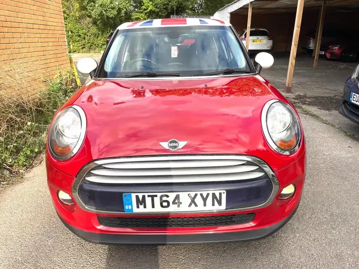 Mini Hatch 2014 photo 5