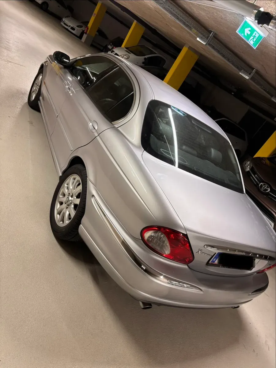 Jaguar X-Type 2003 photo 3