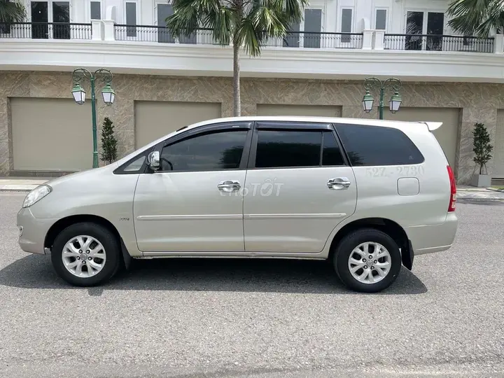 Toyota Innova 2006 photo 4