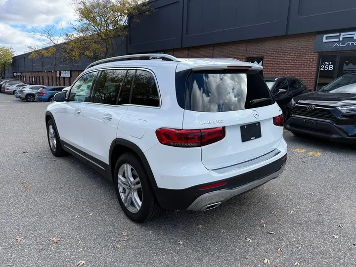 Mercedes-Benz Glb 2023 photo 5