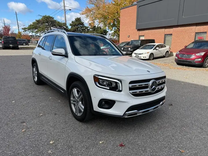 Mercedes-Benz Glb 2023 photo 3