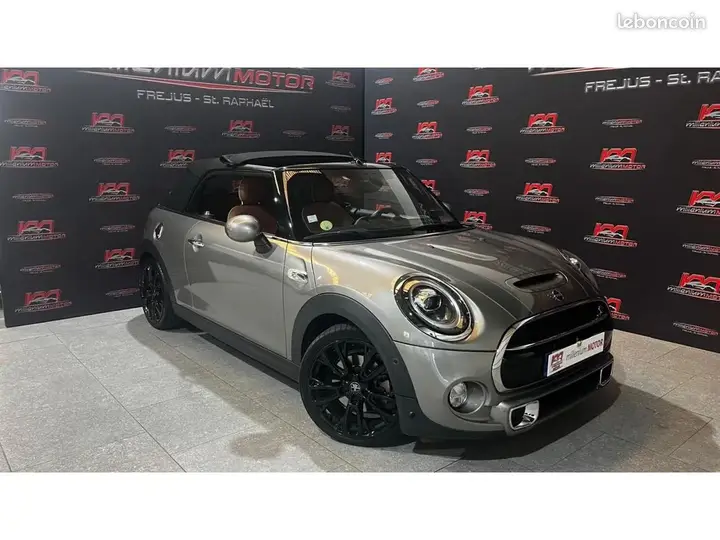 Mini Cooper Cabriolet 2019 photo 2