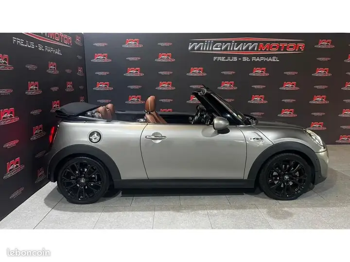 Mini Cooper Cabriolet 2019 photo 3