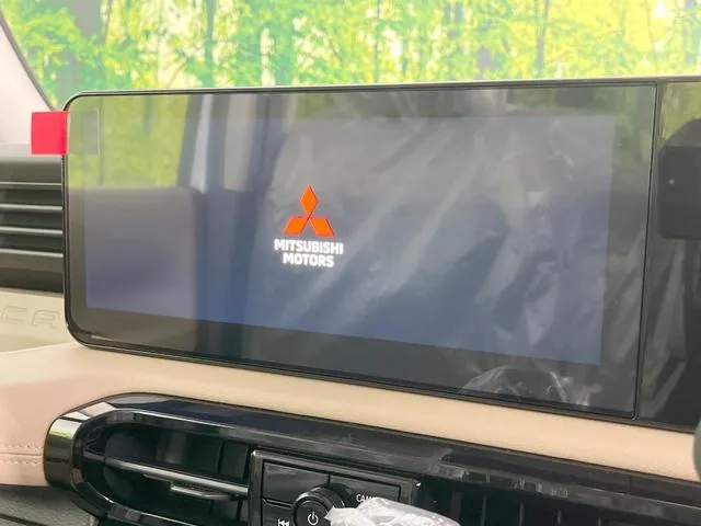 Mitsubishi Delica Mini 2026 photo 3