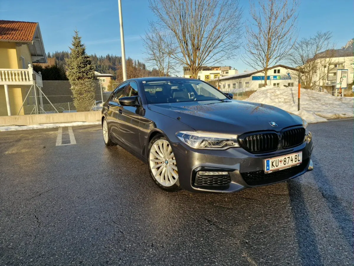 BMW 5 Series 2017 photo 3