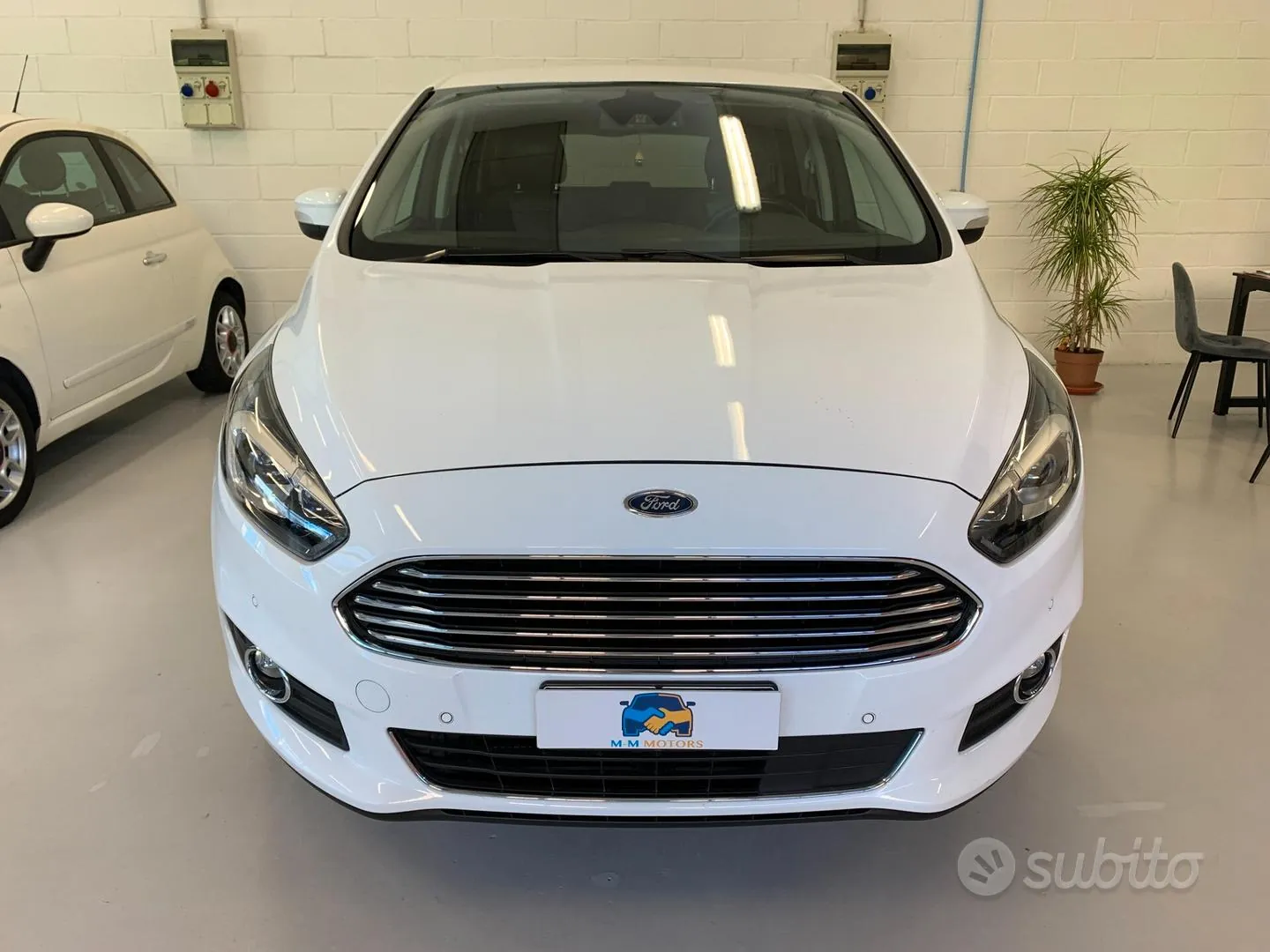 Ford S-Max 2017 photo 2