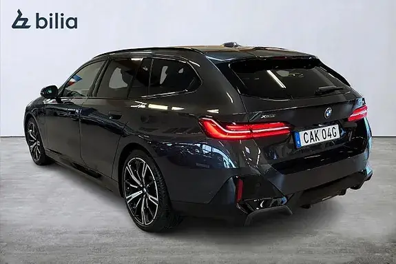 BMW 530E 2026 photo 2