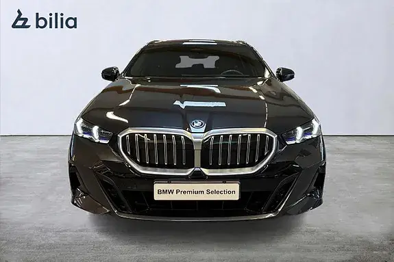 BMW 530E 2026 photo 5