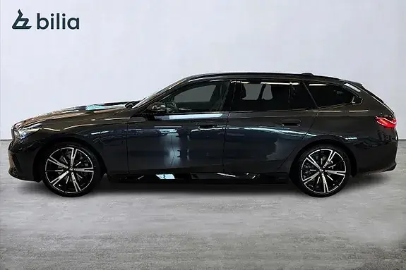 BMW 530E 2026 photo 3