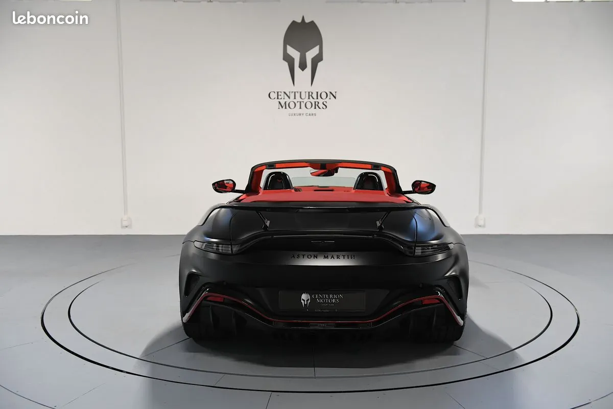 Aston Martin V12 Vantage 2023 photo 4