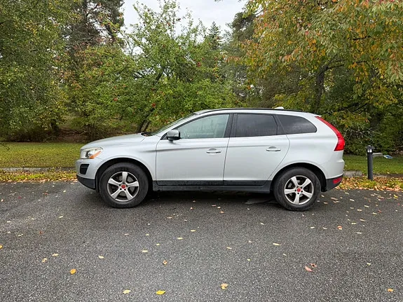 Volvo Xc60 2011 photo 2