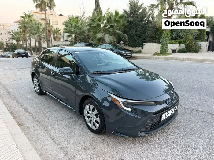 Toyota Corolla 2023 photo 2
