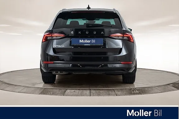 Skoda Octavia 2021 photo 4