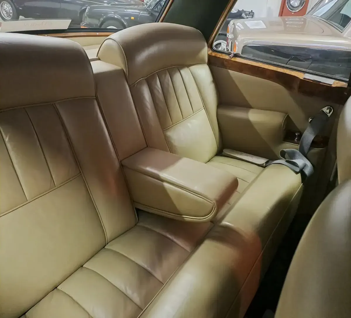 Rolls-Royce Silver Shadow 1969 photo 3
