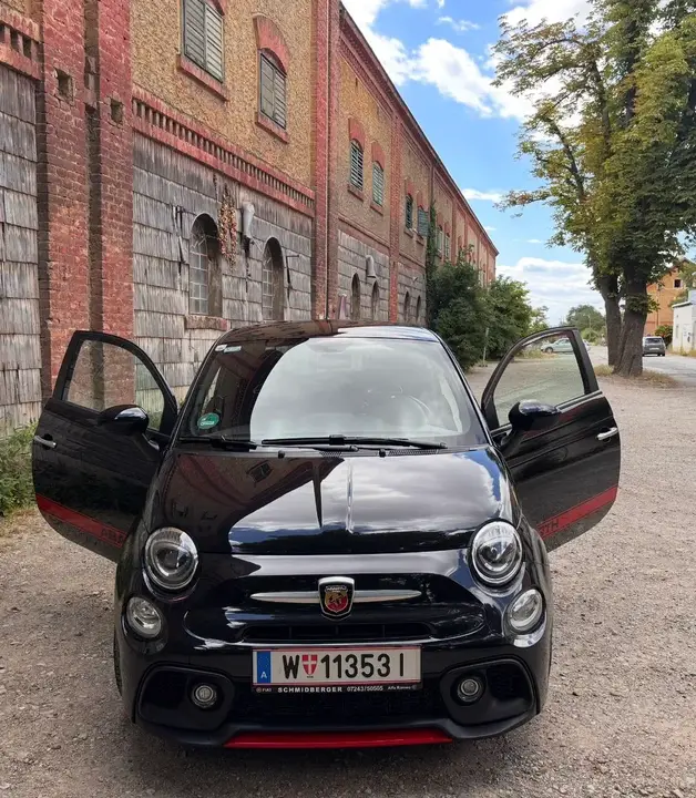 Abarth 500 595 2016 photo 3