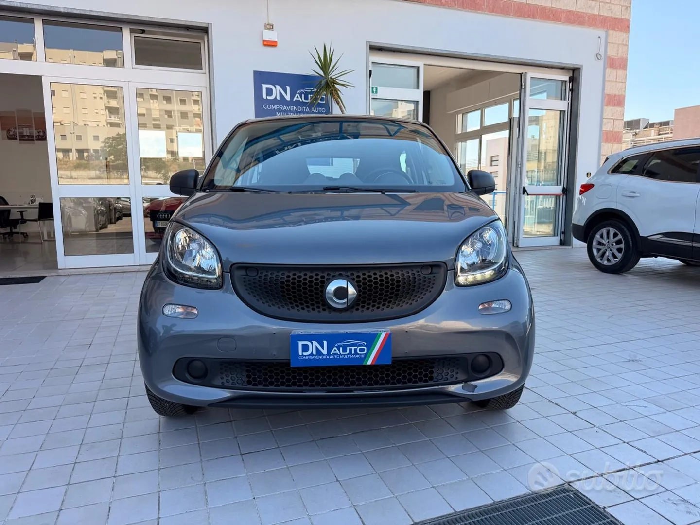 Smart Forfour 2017 photo 2