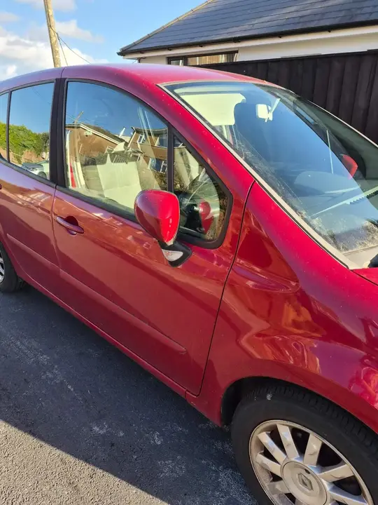 Renault Modus 2008 photo 2